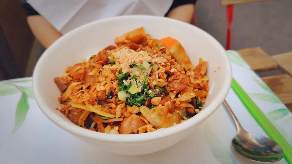 Bo Bun Au Bœuf Avec Nems